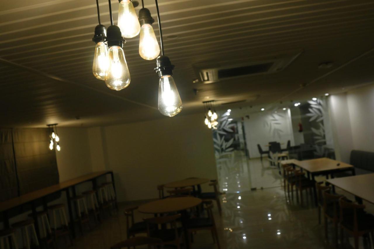 Sm Hives Hotel Bhubaneswar Ngoại thất bức ảnh
